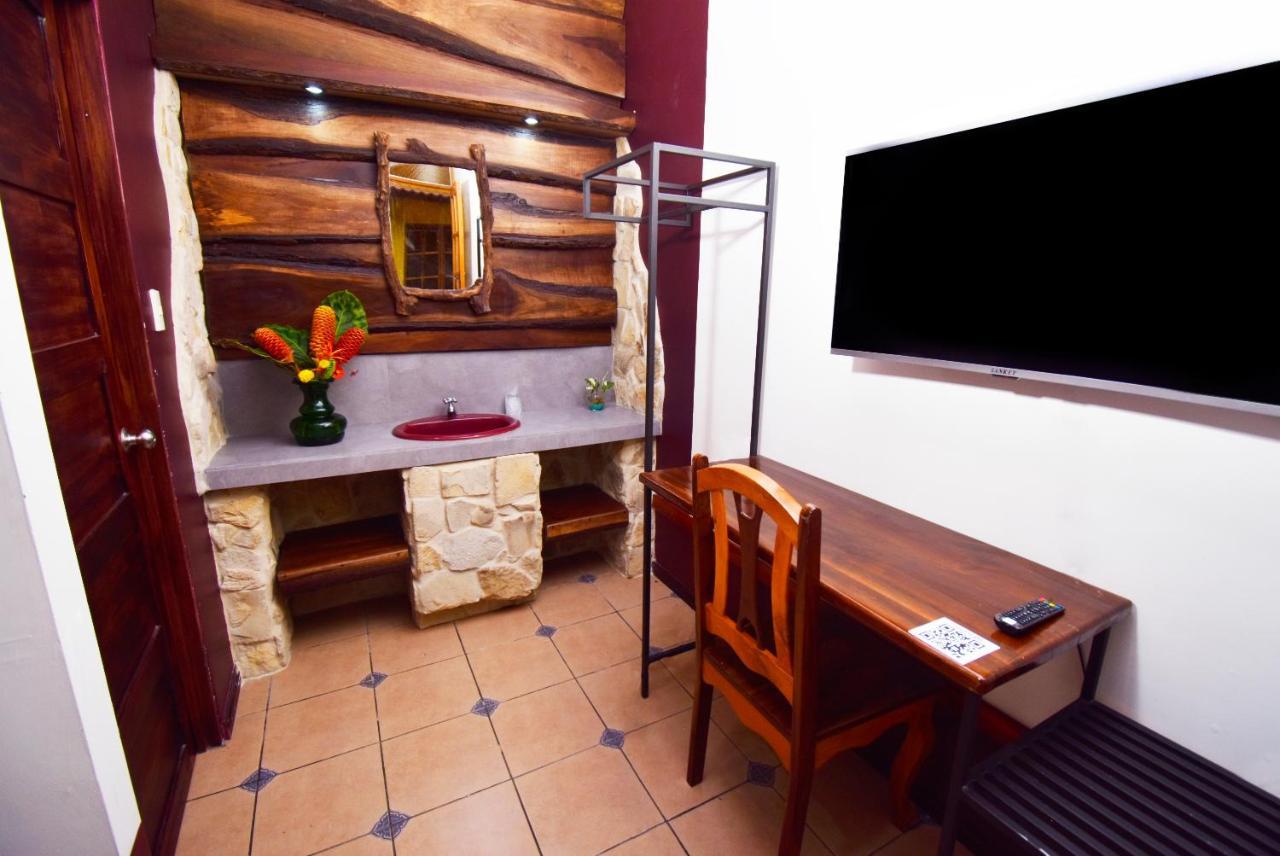 |Hotel Riviera Sabalito Extérieur photo